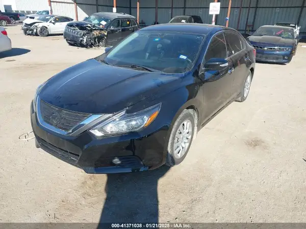 1N4AL3APXGC160586 2016 NISSAN ALTIMA - Image 2