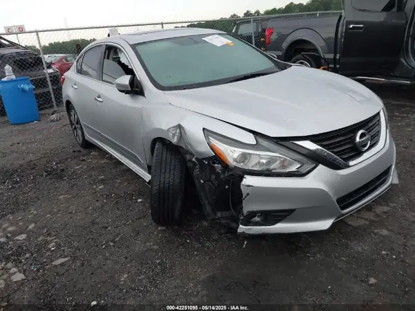 1N4AL3APXGC161849 2016 NISSAN ALTIMA - Image 1