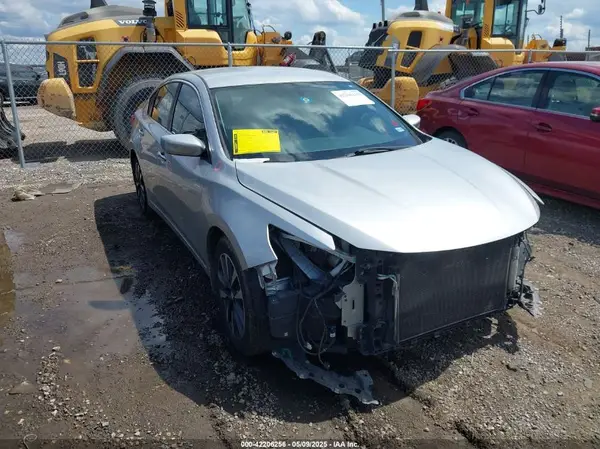 1N4AL3APXGC166050 2016 NISSAN ALTIMA - Image 1