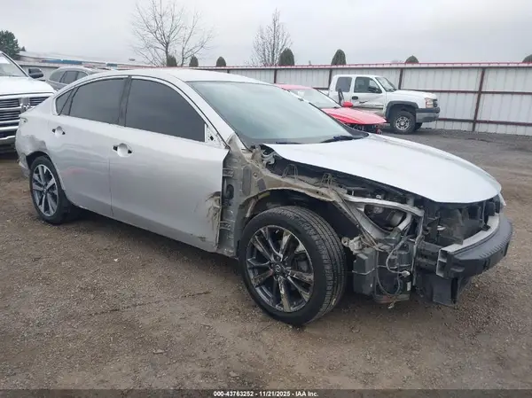 1N4AL3APXGC171782 2016 NISSAN ALTIMA - Image 1