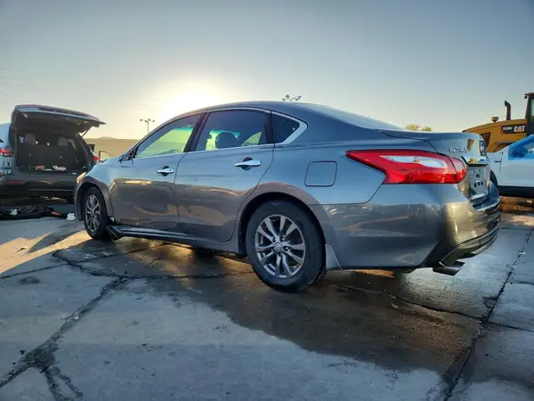 1N4AL3APXGC182927 2016 NISSAN ALTIMA - Image 2