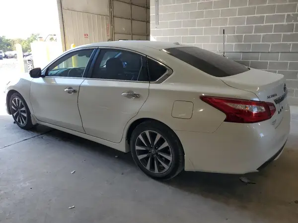 1N4AL3APXGC184435 2016 NISSAN ALTIMA - Image 2