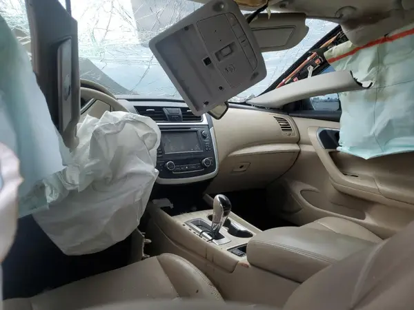 1N4AL3APXGC185570 2016 NISSAN ALTIMA - Image 8