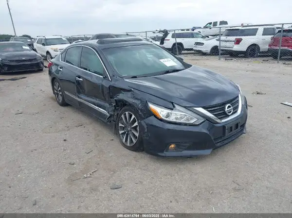 1N4AL3APXGC193281 2016 NISSAN ALTIMA - Image 1