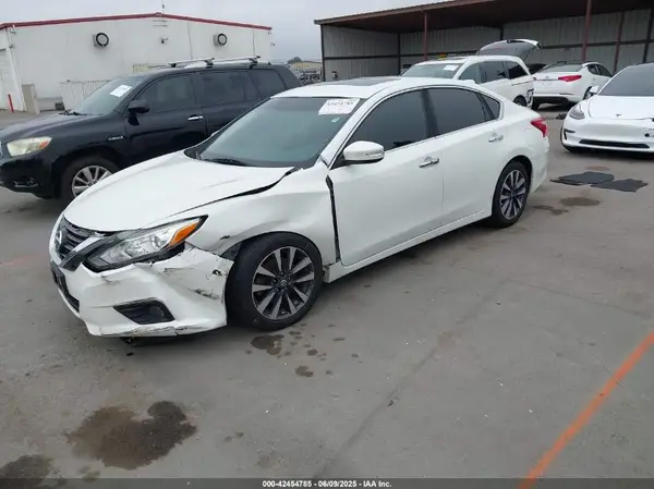1N4AL3APXGC195175 2016 NISSAN ALTIMA - Image 2