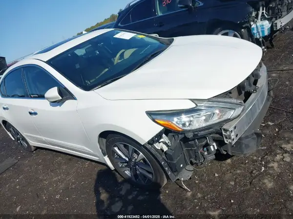 1N4AL3APXGC202447 2016 NISSAN ALTIMA - Image 1
