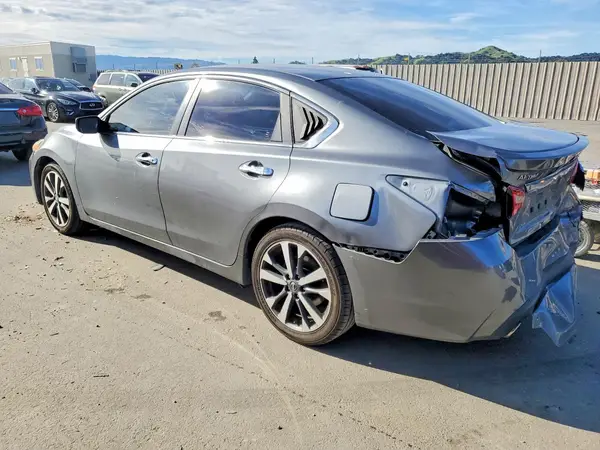 1N4AL3APXGC205476 2016 NISSAN ALTIMA - Image 2
