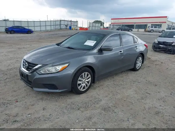 1N4AL3APXGC207972 2016 NISSAN ALTIMA - Image 2