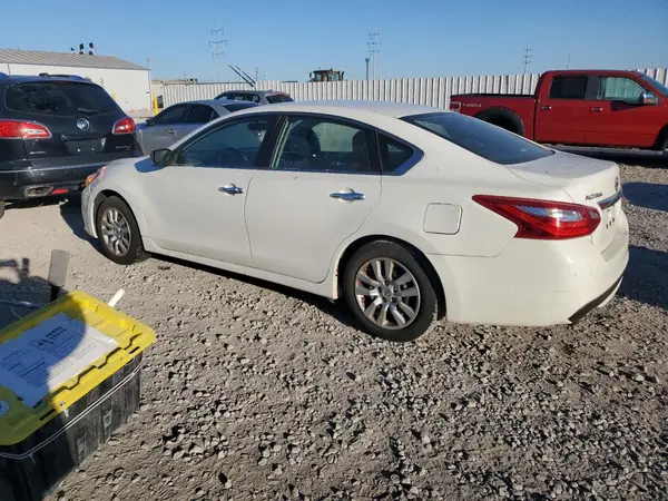 1N4AL3APXGC210449 2016 NISSAN ALTIMA - Image 2