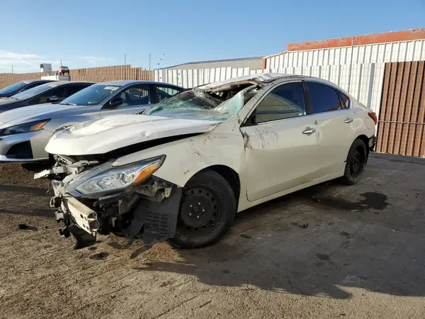 1N4AL3APXGC211083 2016 NISSAN ALTIMA - Image 1