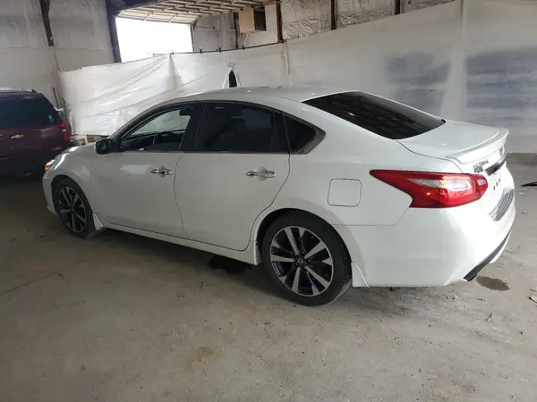 1N4AL3APXGC220673 2016 NISSAN ALTIMA - Image 2