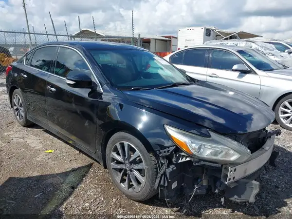 1N4AL3APXGC226747 2016 NISSAN ALTIMA - Image 1