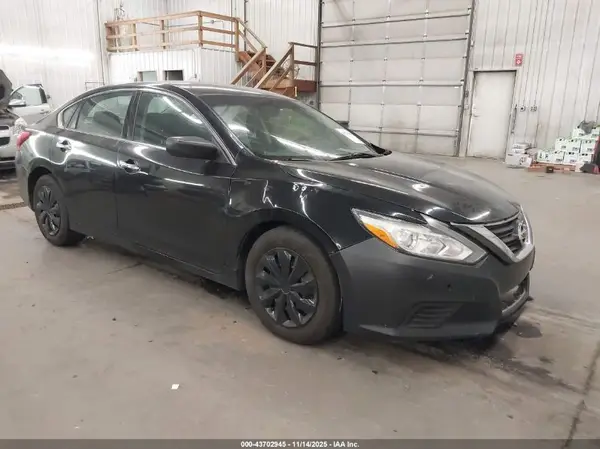 1N4AL3APXGC230345 2016 NISSAN ALTIMA - Image 1