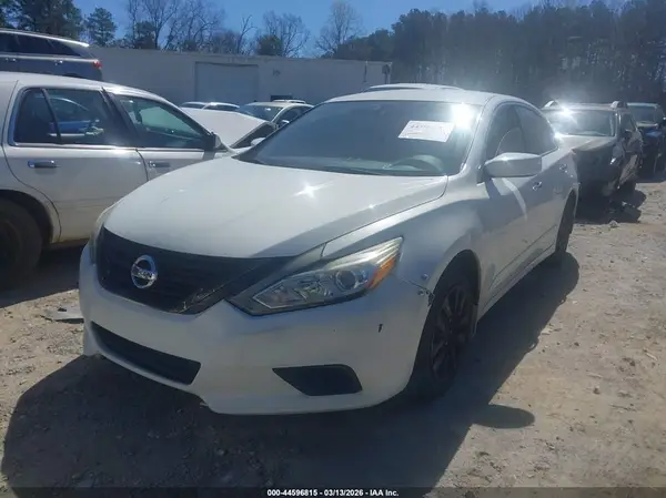 1N4AL3APXGC238462 2016 NISSAN ALTIMA - Image 2