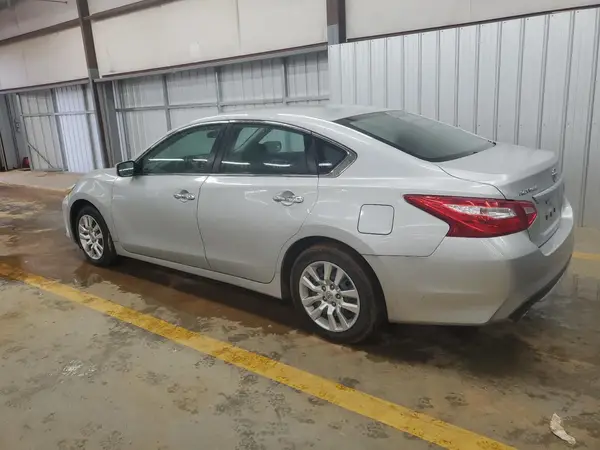 1N4AL3APXGC243533 2016 NISSAN ALTIMA - Image 2
