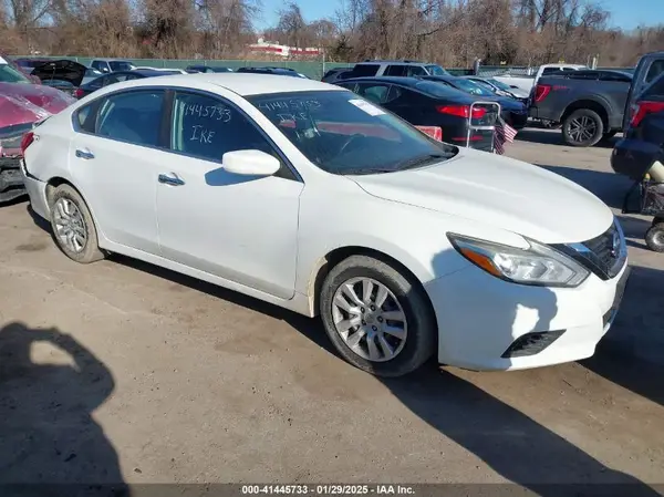 1N4AL3APXGC248988 2016 NISSAN ALTIMA - Image 1