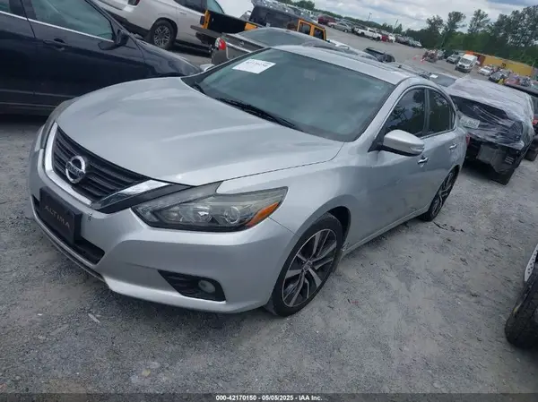 1N4AL3APXGC254581 2016 NISSAN ALTIMA - Image 2