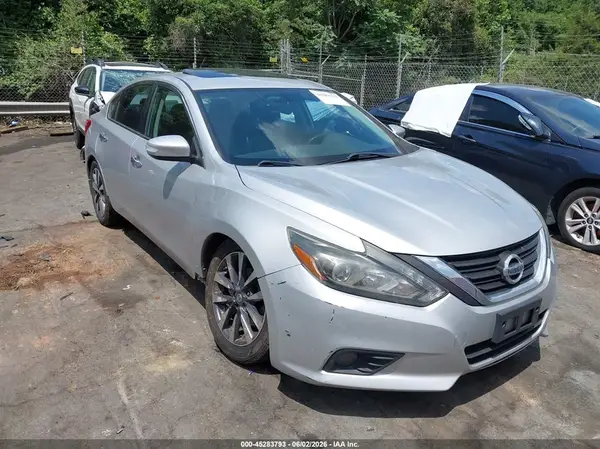 1N4AL3APXGC254631 2016 NISSAN ALTIMA - Image 1