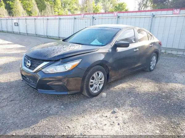 1N4AL3APXGC261224 2016 NISSAN ALTIMA - Image 2