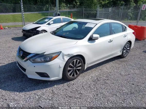1N4AL3APXGC263779 2016 NISSAN ALTIMA - Image 2