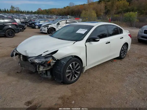1N4AL3APXGC269579 2016 NISSAN ALTIMA - Image 2