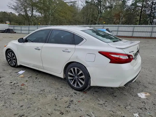 1N4AL3APXGC271087 2016 NISSAN ALTIMA - Image 2