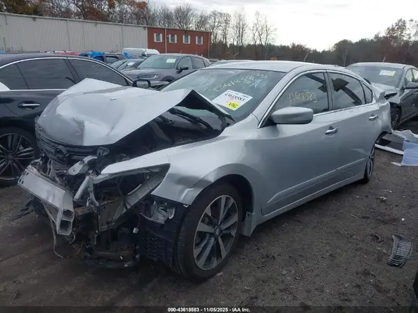 1N4AL3APXGC272594 2016 NISSAN ALTIMA - Image 2