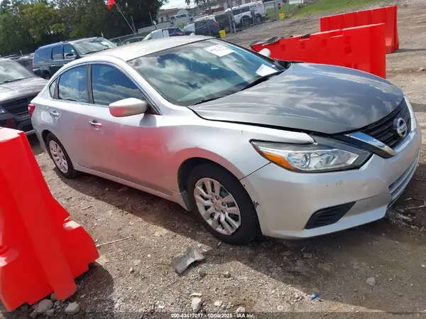 1N4AL3APXGC273521 2016 NISSAN ALTIMA - Image 1
