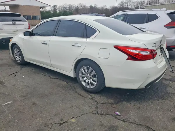 1N4AL3APXGC274913 2016 NISSAN ALTIMA - Image 2