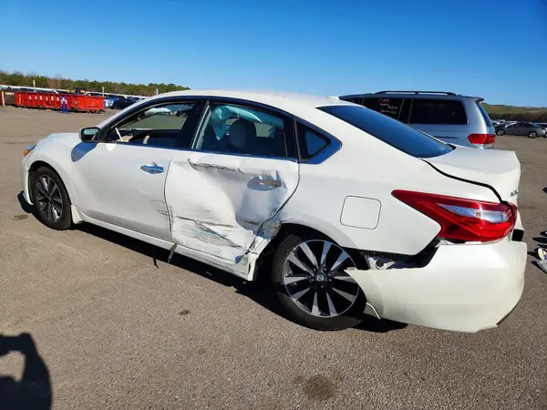 1N4AL3APXGC277083 2016 NISSAN ALTIMA - Image 2
