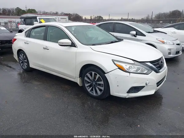 1N4AL3APXGC277214 2016 NISSAN ALTIMA - Image 1