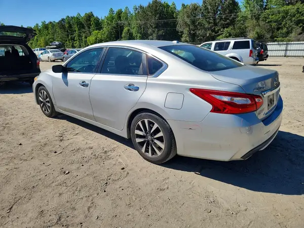 1N4AL3APXGC284468 2016 NISSAN ALTIMA - Image 2