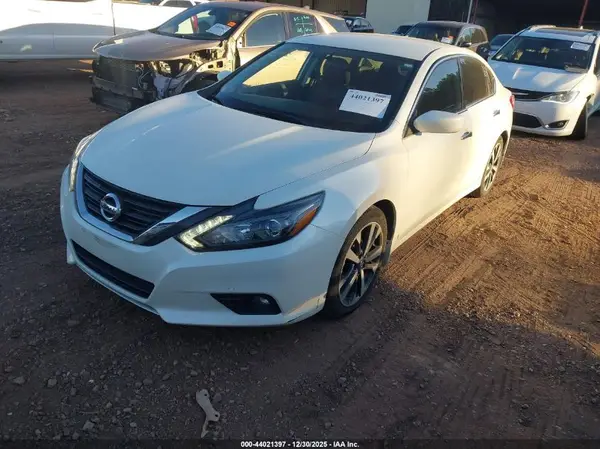 1N4AL3APXGC284700 2016 NISSAN ALTIMA - Image 2