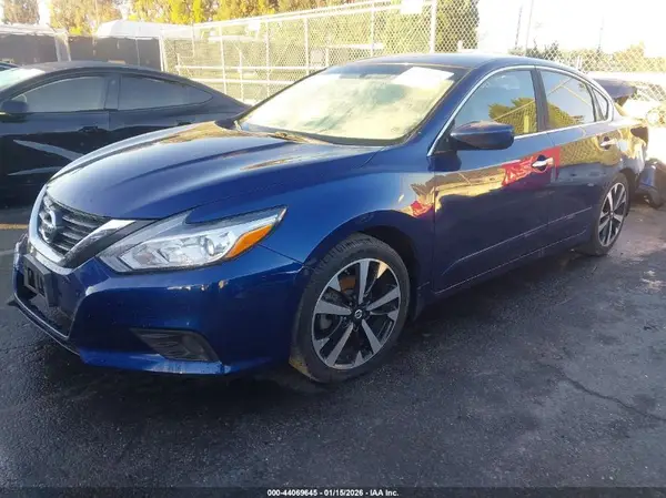 1N4AL3APXGC284891 2016 NISSAN ALTIMA - Image 2