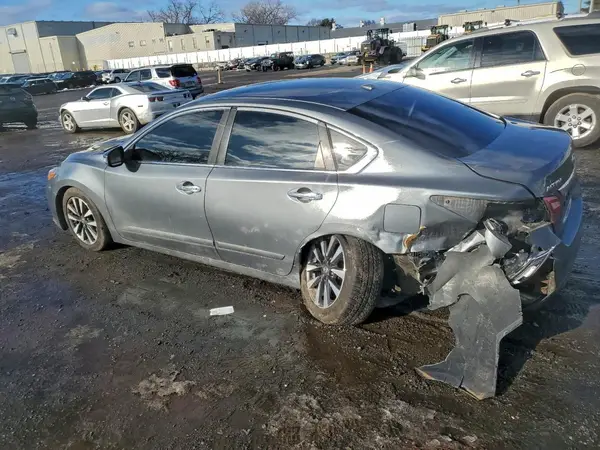 1N4AL3APXGC285300 2016 NISSAN ALTIMA - Image 2