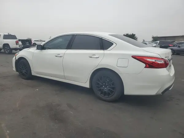 1N4AL3APXGN311432 2016 NISSAN ALTIMA - Image 2