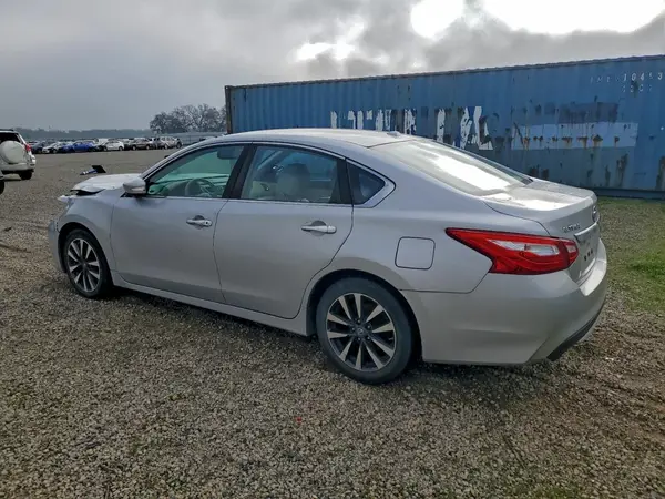 1N4AL3APXGN312483 2016 NISSAN ALTIMA - Image 2