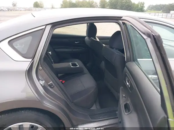 1N4AL3APXGN312743 2016 NISSAN ALTIMA - Image 8