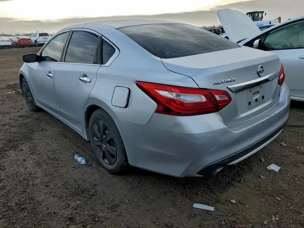 1N4AL3APXGN321779 2016 NISSAN ALTIMA - Image 2