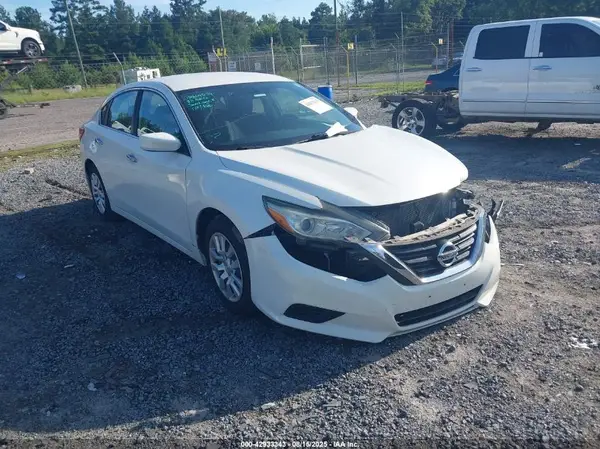1N4AL3APXGN330689 2016 NISSAN ALTIMA - Image 1