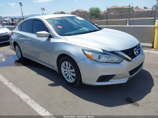 1N4AL3APXGN343264 2016 NISSAN ALTIMA - Image 1