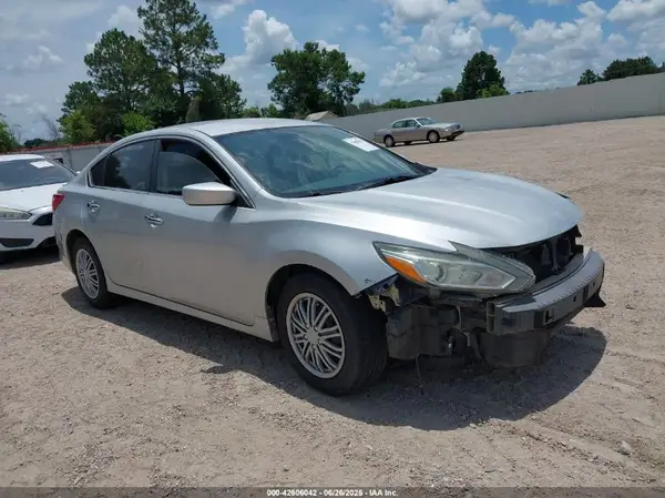 1N4AL3APXGN349775 2016 NISSAN ALTIMA - Image 1