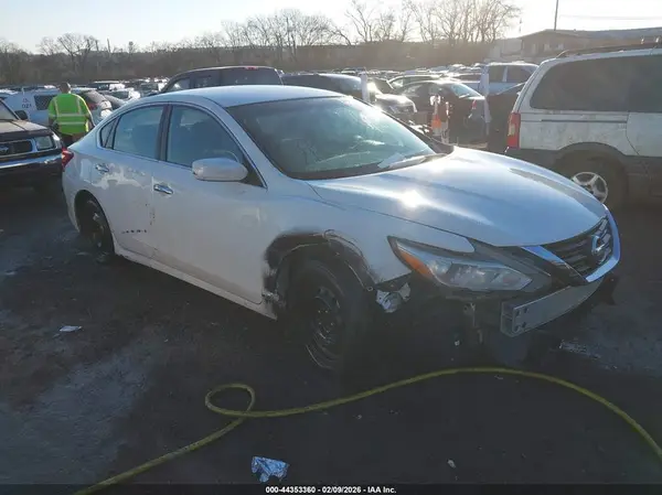 1N4AL3APXGN354166 2016 NISSAN ALTIMA - Image 1