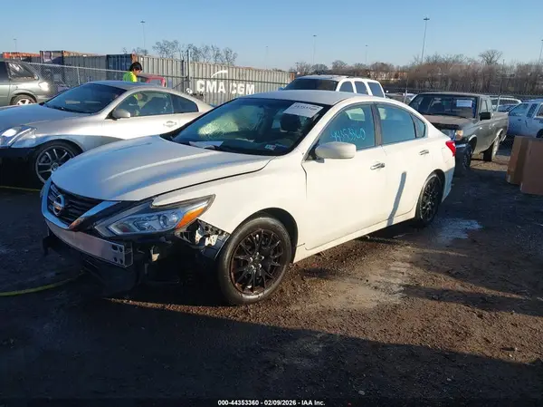 1N4AL3APXGN354166 2016 NISSAN ALTIMA - Image 2