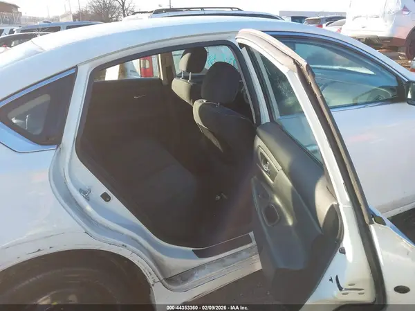 1N4AL3APXGN354166 2016 NISSAN ALTIMA - Image 8
