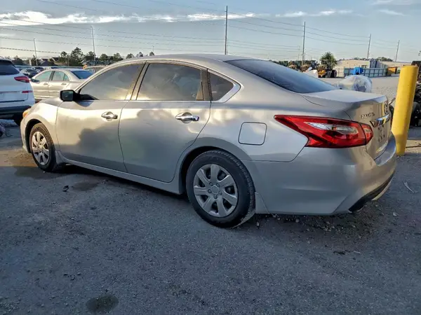 1N4AL3APXGN355432 2016 NISSAN ALTIMA - Image 2