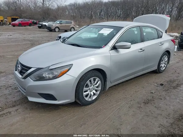 1N4AL3APXGN388625 2016 NISSAN ALTIMA - Image 2