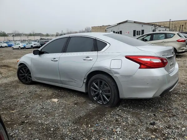 1N4AL3APXHC108022 2017 NISSAN ALTIMA - Image 2