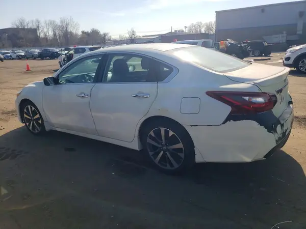 1N4AL3APXHC108781 2017 NISSAN ALTIMA - Image 2
