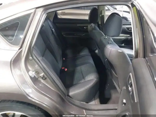 1N4AL3APXHC109414 2017 NISSAN ALTIMA - Image 8